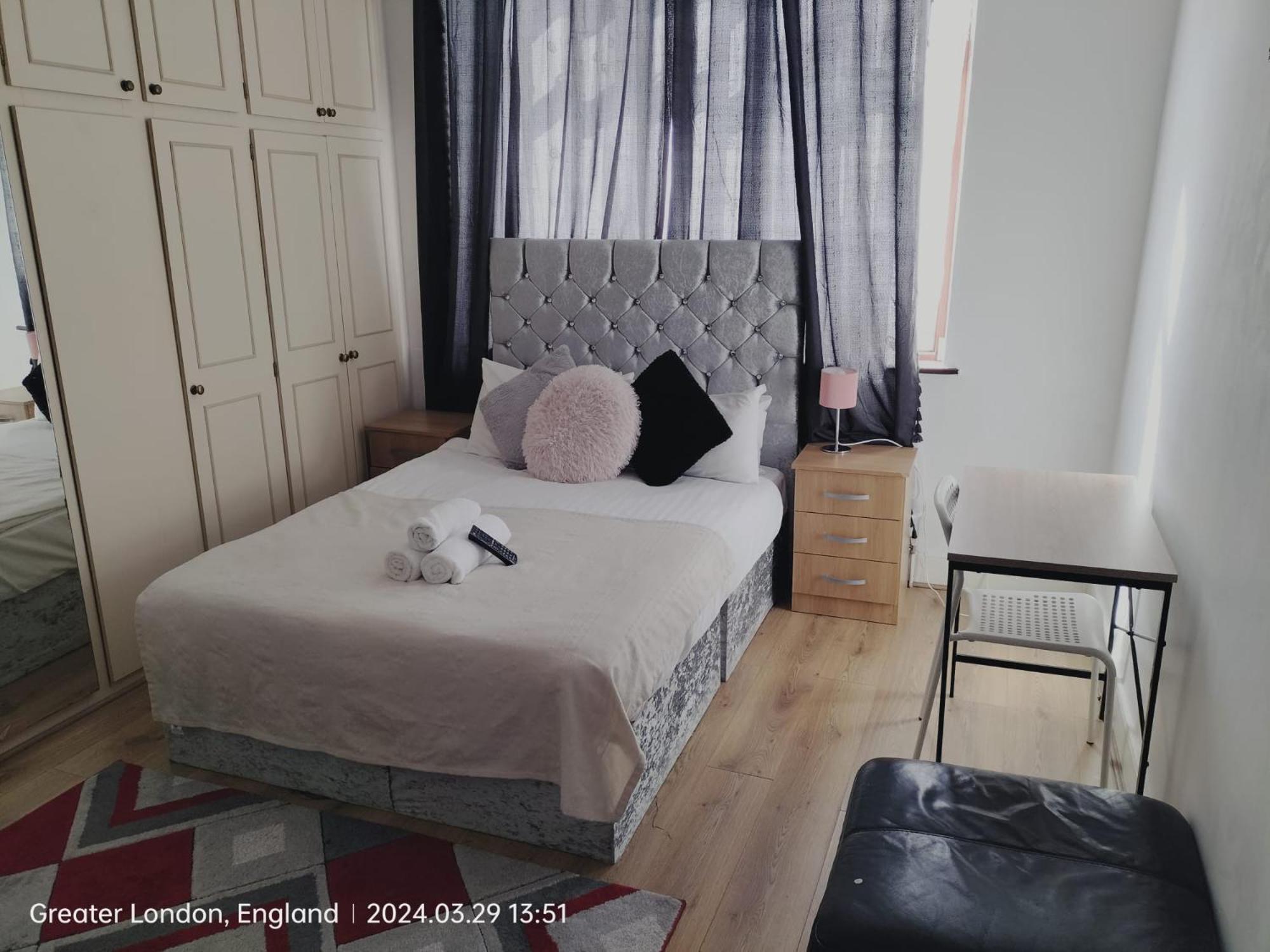 Victorian Woods Bed & Breakfast Ilford